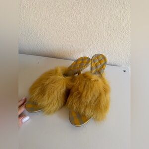 Burberry Fur Slide Sandals Heels Yellow Check – Size 38.5 – New
